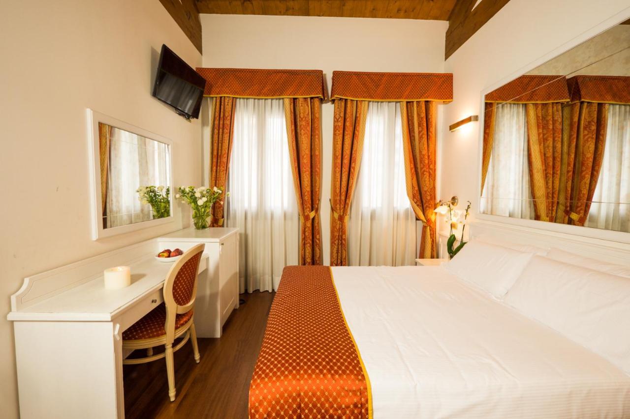 Bed and Breakfast Ca Doge Venedig Exterior foto
